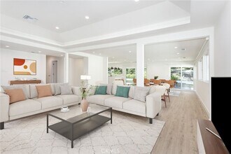 6419 Valley Cir Terrace in Los Angeles, CA - Building Photo - Building Photo