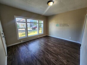 1822 W Gardner Ave in Spokane, WA - Building Photo - Building Photo