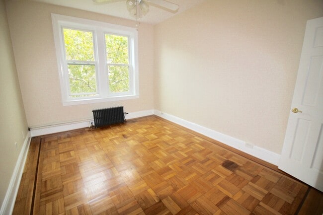 202 Marine Ave, Unit B1 in Brooklyn, NY - Building Photo - Building Photo