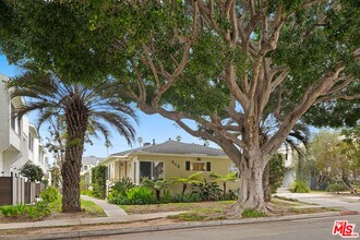 948 20th St in Santa Monica, CA - Foto de edificio - Building Photo