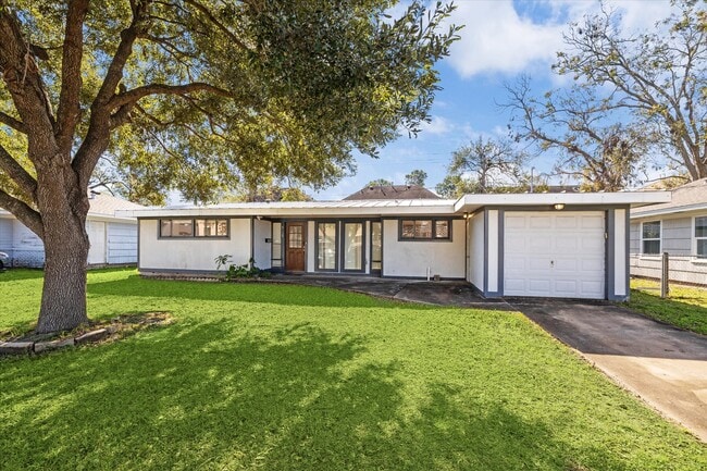 property at 5125 Maple St