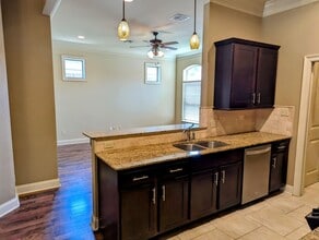 406 Milton Estates in Youngsville, LA - Building Photo - Building Photo