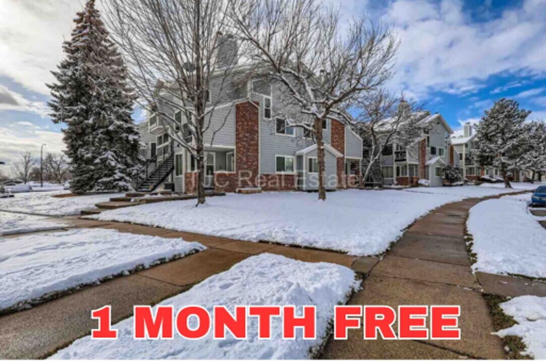 5620 W 80th Pl in Arvada, CO - Building Photo