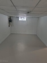 5202 Henry St in Maple Heights, OH - Building Photo - Building Photo