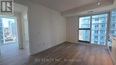 252 Church St in Toronto, ON - Building Photo - Building Photo