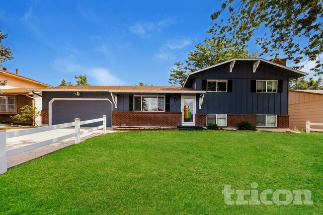 property at 4615 El Camino Dr