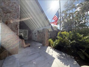 13280 SW 103rd Terrace in Miami, FL - Building Photo - Building Photo