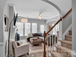 1401 Hammond Dr in Stallings, NC - Foto de edificio - Building Photo