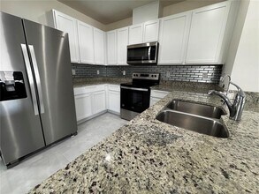 4855 Cranberry Wy in Lakeland, FL - Building Photo - Building Photo