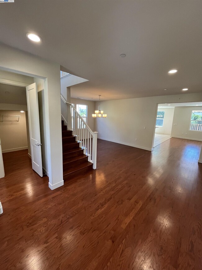 17659 Whisper Ln in Castro Valley, CA - Building Photo - Building Photo