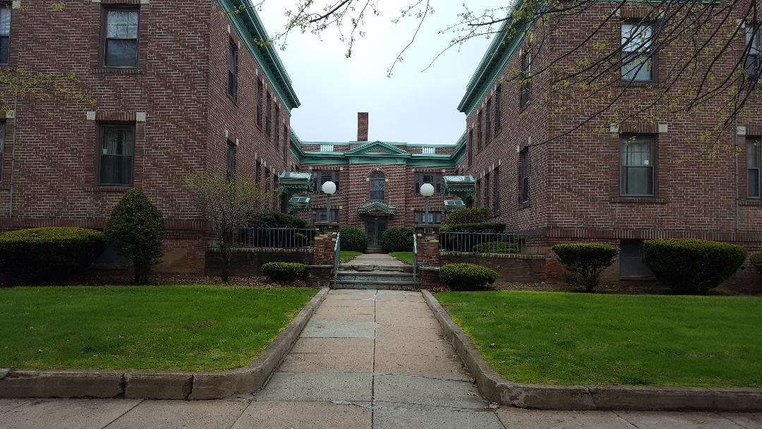 217 Fountain St in New Haven, CT - Building Photo