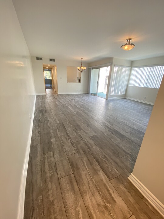 832 11th St in Santa Monica, CA - Building Photo