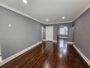 6551 N Francisco Ave in Chicago, IL - Building Photo - Building Photo