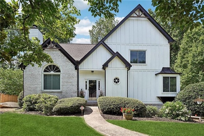 property at 5600 Surrey Ct