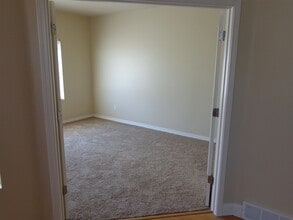 6456 W 8375 S in West Jordan, UT - Building Photo - Building Photo