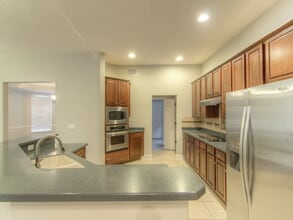 2533 Sunny Creek Dr in Orange Park, FL - Foto de edificio - Building Photo