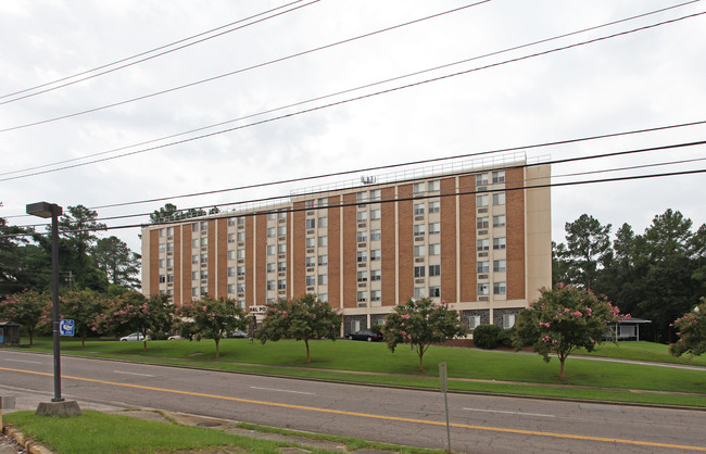 Hal Powell Apartments in Augusta, GA - Building Photo - Building Photo