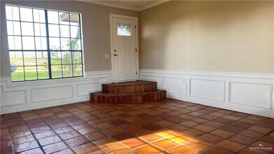 1314 W Park Ave in Pharr, TX - Building Photo - Building Photo