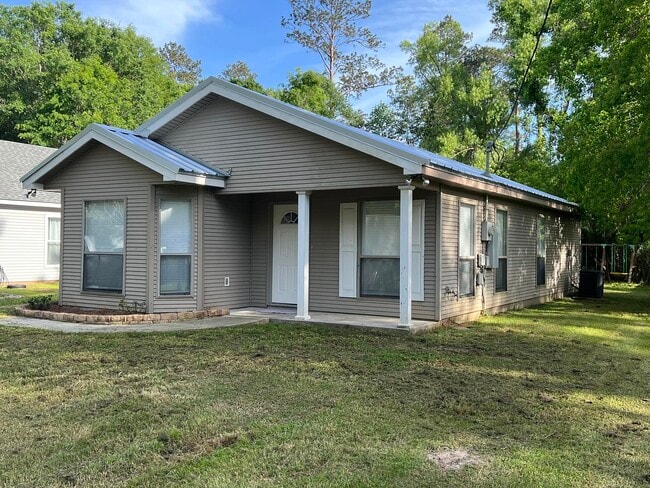 property at 138 Poe St