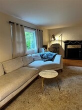 57 Estherwood Ave in Dobbs Ferry, NY - Building Photo - Building Photo