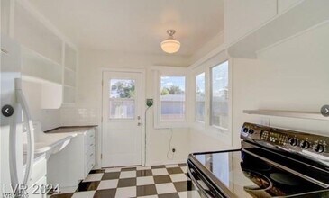 540 Date St in Boulder City, NV - Building Photo - Building Photo