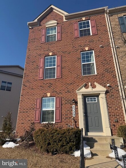 5329 Woodyard Rd in Upper Marlboro, MD - Foto de edificio - Building Photo