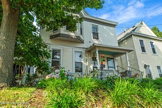 1742 Frankfort Ave in Louisville, KY - Building Photo - Building Photo