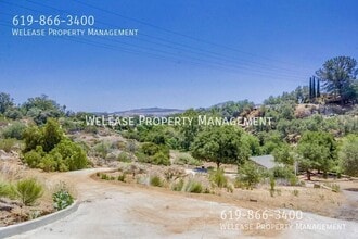 12941 Ha Hana Rd in Lakeside, CA - Building Photo - Building Photo
