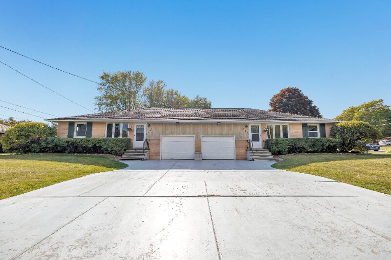 1543 Buffalo St-Unit -1543 Buffalo St in Ashwaubenon, WI - Building Photo