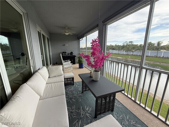 property at 2543 Seychelles Dr