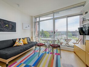 450 Pandora Ave in Victoria, BC - Building Photo - Building Photo