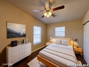 6147 Bright Valley Dr in San Antonio, TX - Building Photo - Building Photo