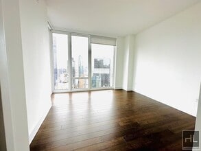 East 44th Street in New York, NY - Building Photo - Building Photo