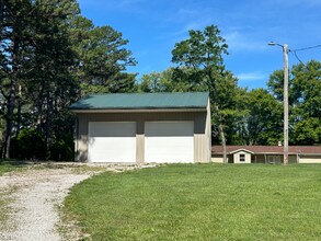 4419 E Four Ridge Rd in Imperial, MO - Building Photo - Building Photo