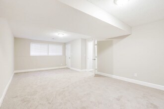 5369 Olde St in Stone Mountain, GA - Foto de edificio - Building Photo