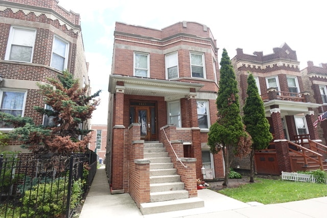 property at 3849 N Christiana Ave