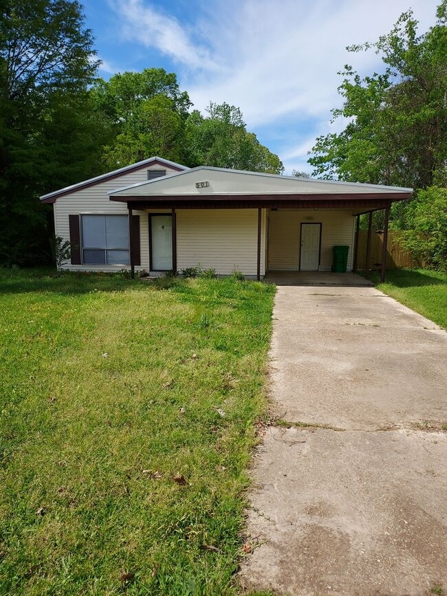 property at 501 16th Ave N