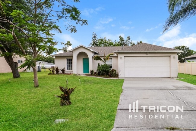 property at 1055 Grandeur St SE