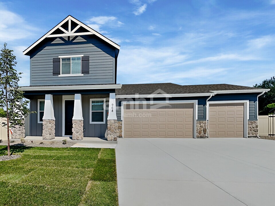 968 N Rivermist Pl in Star, ID - Foto de edificio