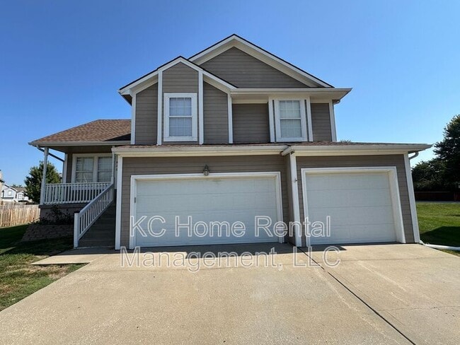 property at 826 SE 13th Terrace