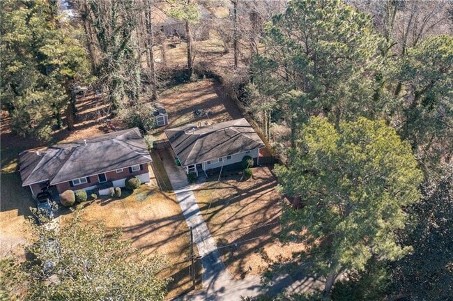 1290 Glen Forest Way in Decatur, GA - Building Photo - Building Photo