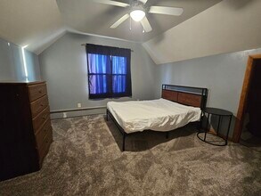 805 Grant St, Unit 2 in Beatrice, NE - Building Photo - Building Photo