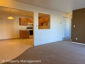 3409 11th Ave S in Great Falls, MT - Building Photo - Building Photo