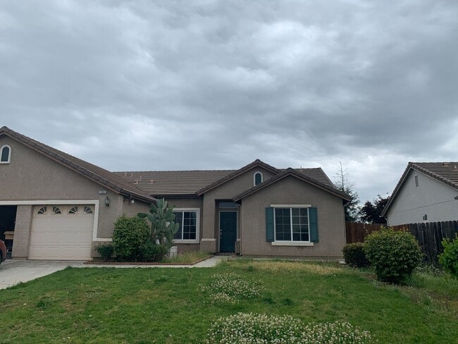 property at 2962 Santa Ana Ave