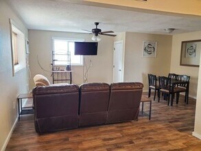 3956 Rd L SE-Unit -L.2 #A in Moses Lake, WA - Building Photo - Building Photo