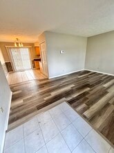 5724 Annapolis Dr in Lansing, MI - Building Photo - Building Photo