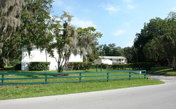 Harvey's Fellowship Home in Ocala, FL - Building Photo - Building Photo