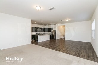 288 W Mammoth Cave Dr in Queen Creek, AZ - Foto de edificio - Building Photo