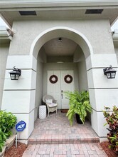 16724 NW 8th St in Pembroke Pines, FL - Building Photo - Building Photo