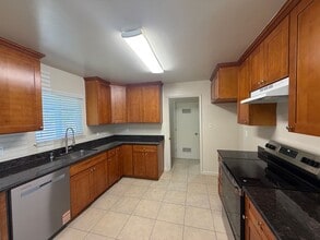 1817 Foxworthy Ave in San Jose, CA - Building Photo - Building Photo